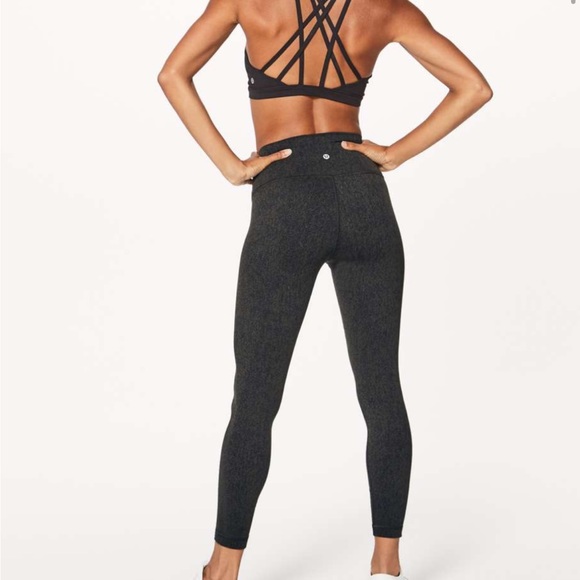 Lululemon Wunder Under Hi-Rise 7/8 Tight in Olive & Black Irregular Denim Twill - Picture 4 of 16